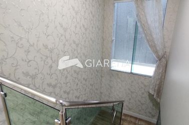 Sobrado &agrave; venda - 225m&sup2; - CENTRO