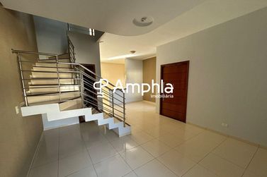 Sobrado &agrave; venda - 168m&sup2; - Centro