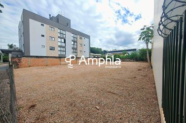 Terreno &agrave; venda - 524m&sup2; - Jardim Santa Maria