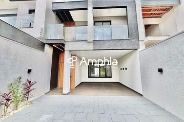 Sobrado &agrave; venda - 217m&sup2; - Recanto Tropical