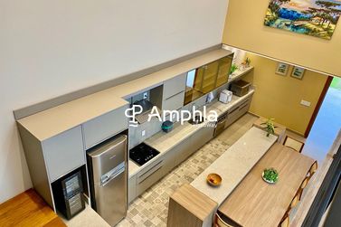 Sobrado &agrave; venda - 242m&sup2; - Canad&aacute;