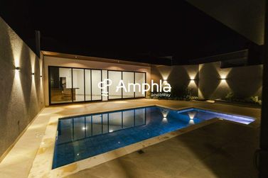 Sobrado &agrave; venda - 260m&sup2; - Jardim Pancera