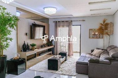 Apartamento &agrave; venda - 131m&sup2; - Centro