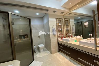Casa &agrave; venda - 214m&sup2; - CENTRO