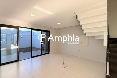 Sobrado &agrave; venda - 154m&sup2; - Recanto Tropical