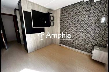 Apartamento &agrave; venda - 83m&sup2; - Centro