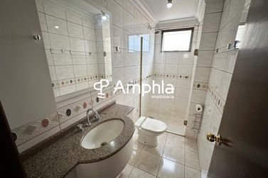 Apartamento &agrave; venda - 113m&sup2; - Centro