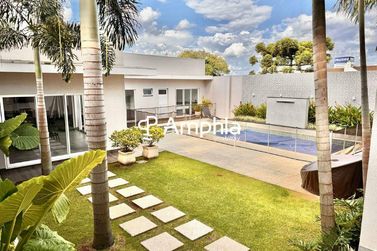 Casa &agrave; venda - 282m&sup2; - S&atilde;o Crist&oacute;v&atilde;o