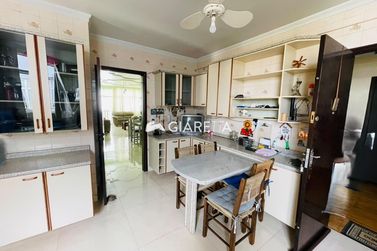Apartamento &agrave; venda - 137m&sup2; - CENTRO