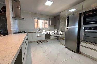 Apartamento &agrave; venda - 104m&sup2; - Centro