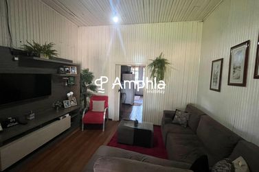 Casa &agrave; venda - 469m&sup2; - Espig&atilde;o