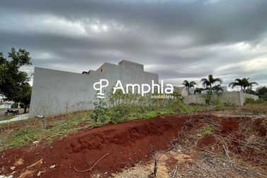 Terreno &agrave; venda - 350m&sup2; - Vila Ga&uacute;cha