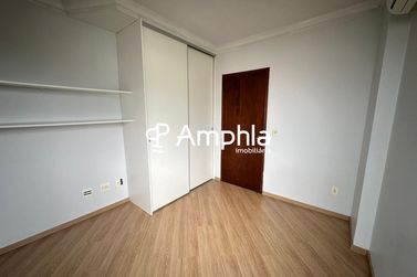 Apartamento &agrave; venda - 113m&sup2; - Centro