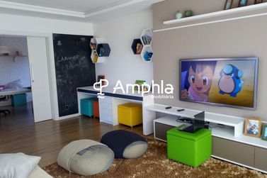 Sobrado &agrave; venda - 630m&sup2; - Regi&atilde;o do Lago