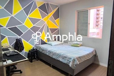Apartamento &agrave; venda - 90m&sup2; - Centro