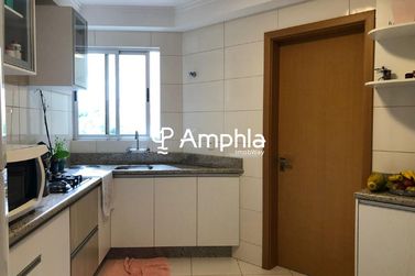 Apartamento &agrave; venda - 103m&sup2; - Centro
