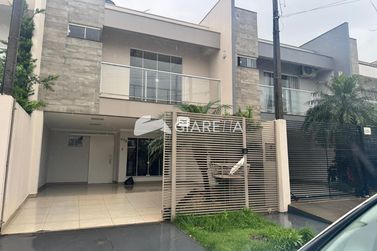 Sobrado &agrave; venda - 134m&sup2; - JARDIM GISELA