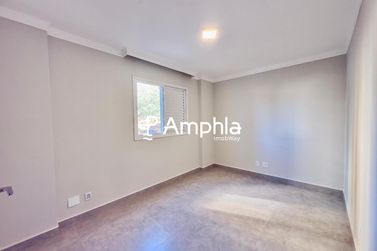 Apartamento &agrave; venda - 107m&sup2; - Centro