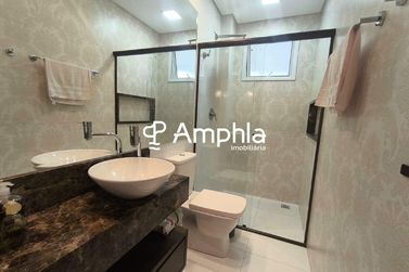 Apartamento &agrave; venda - 134m&sup2; - Centro