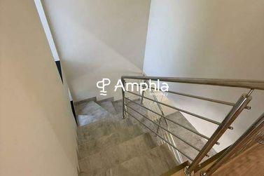 Sobrado &agrave; venda - 114m&sup2; - Vila Industrial