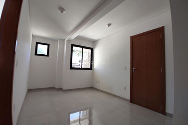 Apartamento para alugar - 54m&sup2; - JARDIM GISELA