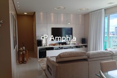 Apartamento &agrave; venda - 135m&sup2; - Centro