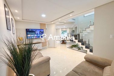 Sobrado &agrave; venda - 252m&sup2; - Canad&aacute;