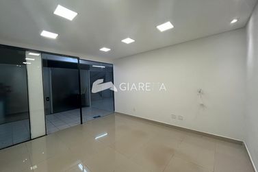 Sala Comercial para alugar - 64m&sup2; - CENTRO