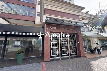 Apartamento &agrave; venda - 60m&sup2; - Centro