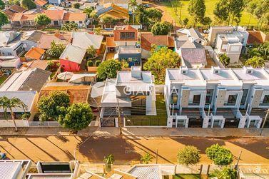 Sobrado &agrave; venda - 163m&sup2; - JARDIM GISELA