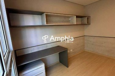 Apartamento &agrave; venda - 244m&sup2; - Centro