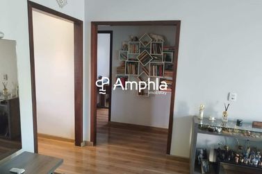Casa &agrave; venda - 180m&sup2; - Centro
