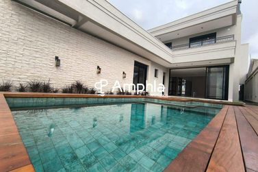 Sobrado &agrave; venda - 403m&sup2; - Regi&atilde;o do Lago