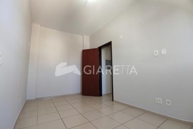 Apartamento &agrave; venda - 60m&sup2; - CENTRO