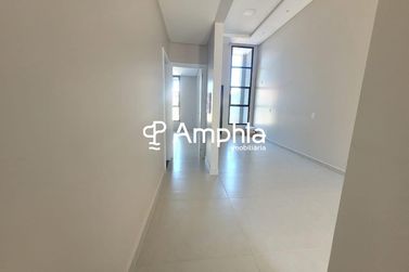 Casa &agrave; venda - 70m&sup2; - Esmeralda