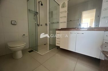 Apartamento &agrave; venda - 234m&sup2; - CENTRO