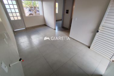 Casa &agrave; venda - 42m&sup2; - VILA PIONEIRO