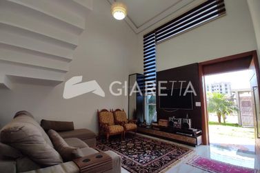 Sobrado &agrave; venda - 209m&sup2; - JARDIM PANCERA