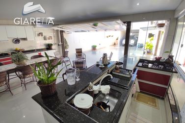 Sobrado &agrave; venda - 282m&sup2; - JARDIM GISELA