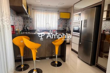 Apartamento &agrave; venda - 250m&sup2; - Centro