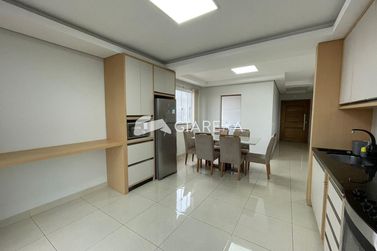 Apartamento para alugar - 100m&sup2; - CENTRO