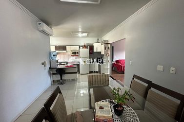 Sobrado &agrave; venda - 279m&sup2; - JARDIM COOPAGRO