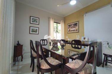 Sobrado &agrave; venda - 135m&sup2; - JARDIM GISELA