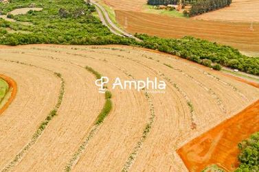 Terreno &agrave; venda - 127000m&sup2; - Zona Rural