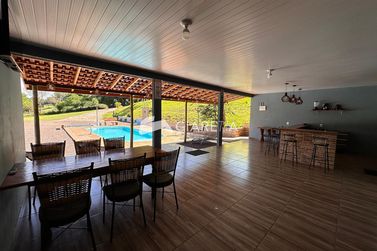 Ch&aacute;cara para alugar - 194m&sup2; - ZONA RURAL
