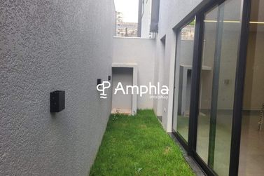 Sobrado &agrave; venda - 131m&sup2; - Neva