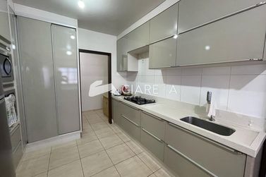Sobrado &agrave; venda - 341m&sup2; - JARDIM LA SALLE