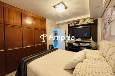 Casa &agrave; venda - 369m&sup2; - Centro
