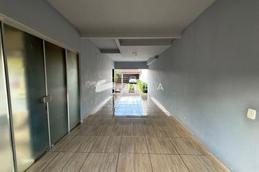 Sobrado &agrave; venda - 279m&sup2; - JARDIM COOPAGRO