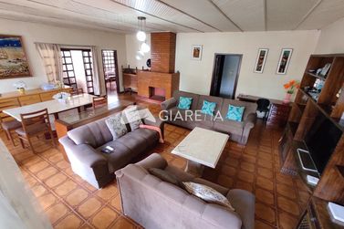 Casa &agrave; venda - 239m&sup2; - CENTRO